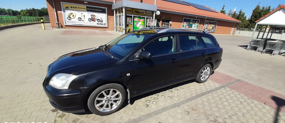 Toyota Avensis cena 7900 przebieg: 319000, rok produkcji 2005 z Czyżew małe 56